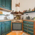 Valeria's Panoramic House Ferienhaus