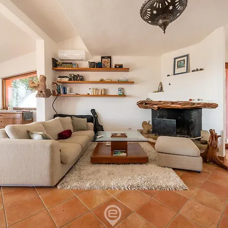 Valeria's Panoramic House